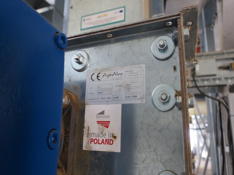 Machines from the biofuel production plant<br>
-3